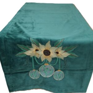 Runner in velluto con ricamo